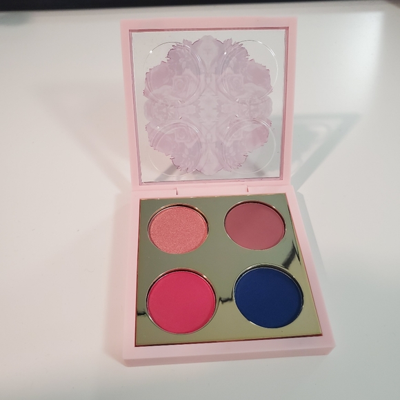 MAC x Patrick Starrr Floral Realness Collection Eyeshadow Quad - Play With Me - Picture 7 of 13